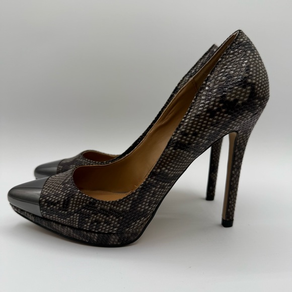 Steve Madden Snakeskin Pumps Cap Toe Pointy Stiletto Heels 6.5 - Picture 5 of 16